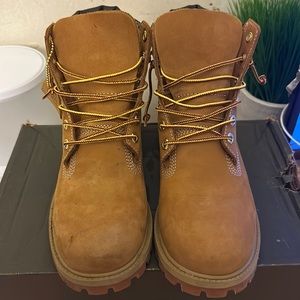 TIMBERLAND 6 INCH PREMIUM WATERPROOF BOOTS